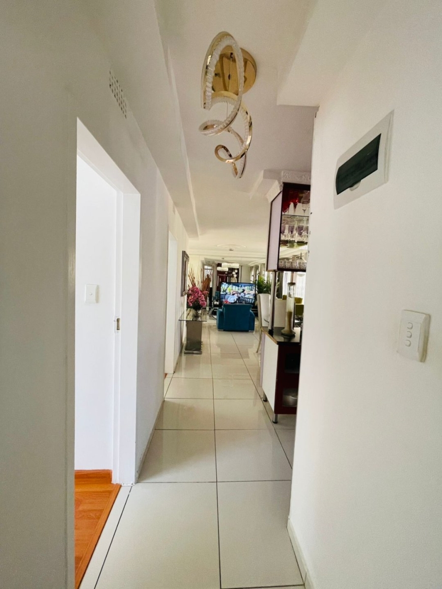 3 Bedroom Property for Sale in Lindhaven Gauteng