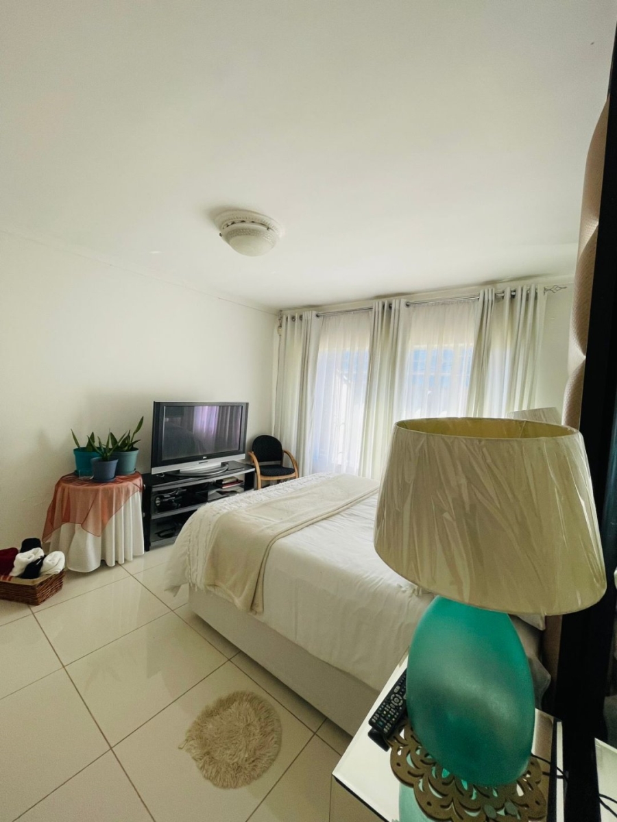 3 Bedroom Property for Sale in Lindhaven Gauteng