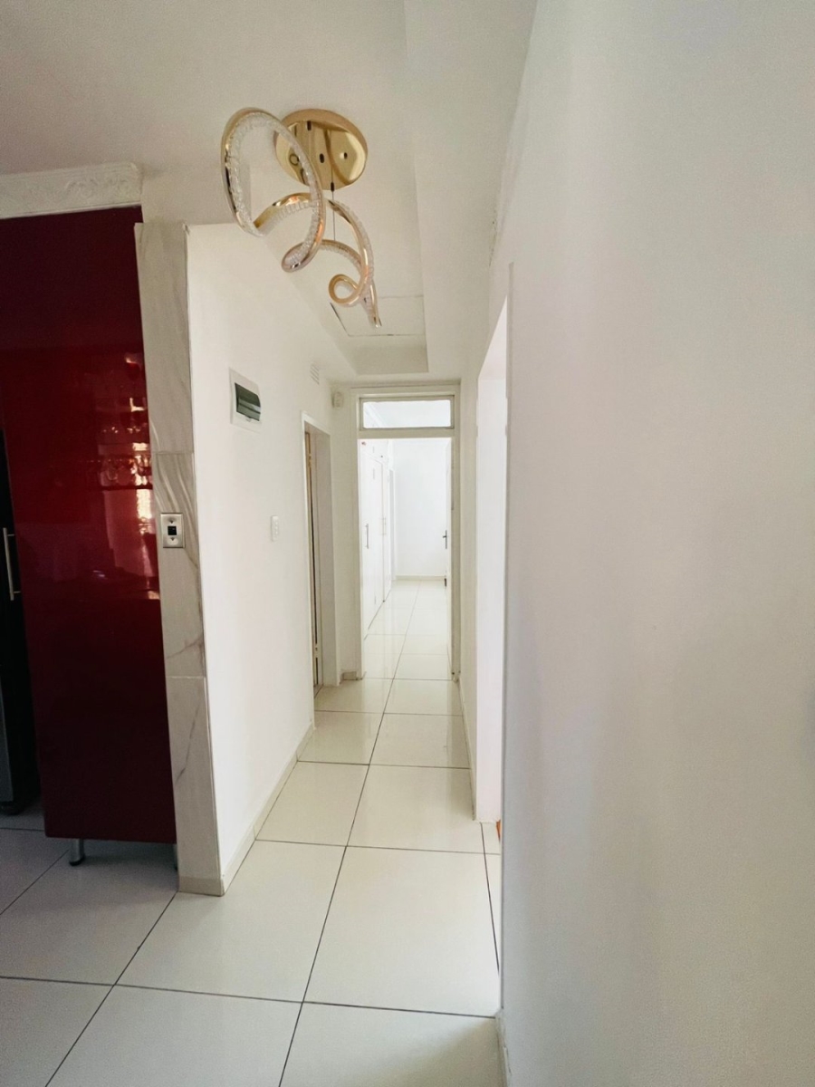 3 Bedroom Property for Sale in Lindhaven Gauteng