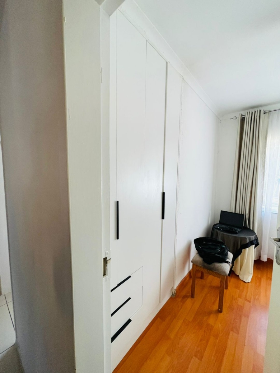 3 Bedroom Property for Sale in Lindhaven Gauteng