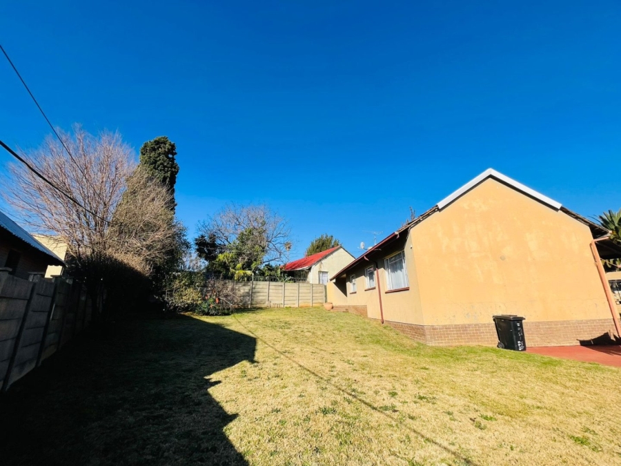3 Bedroom Property for Sale in Lindhaven Gauteng