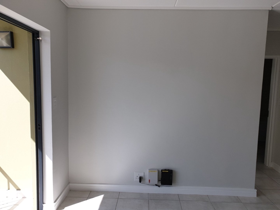 1 Bedroom Property for Sale in Linbro Park Gauteng