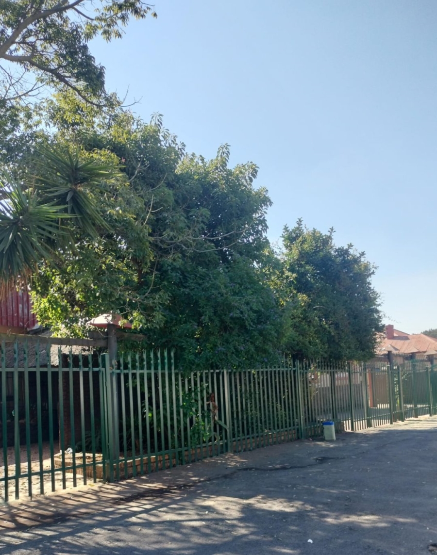 Commercial Property for Sale in Germiston Central Gauteng
