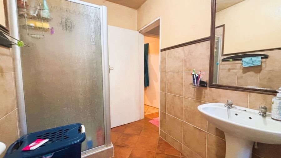 2 Bedroom Property for Sale in Eco Park Gauteng