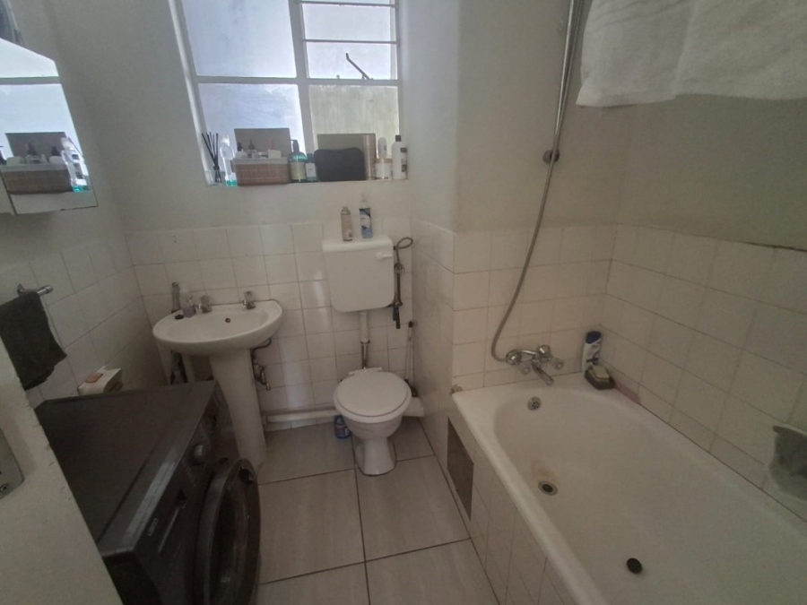 1 Bedroom Property for Sale in Bedford Gardens Gauteng