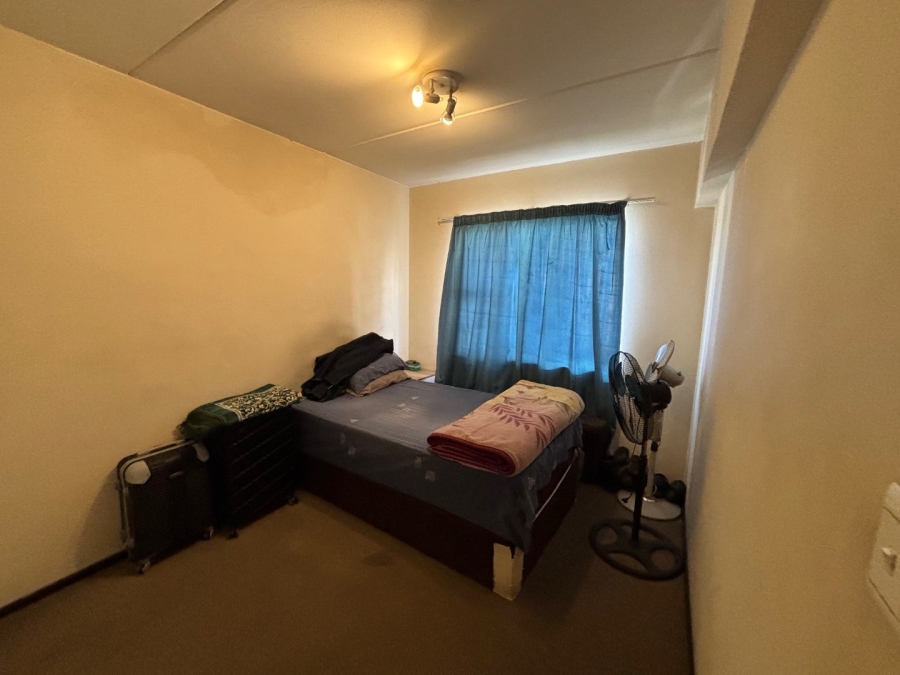 2 Bedroom Property for Sale in Bardene Gauteng