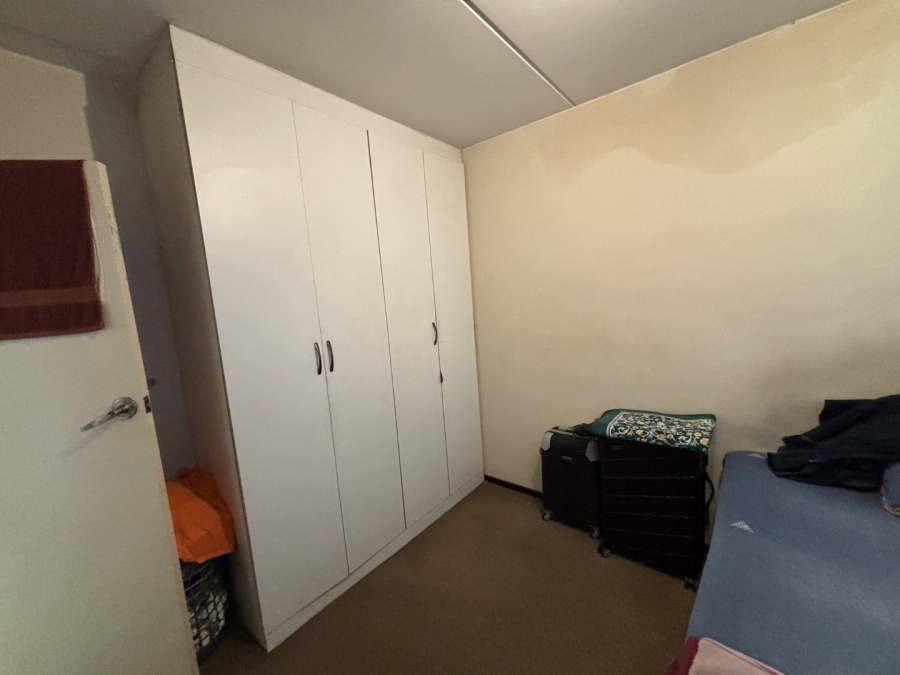 2 Bedroom Property for Sale in Bardene Gauteng