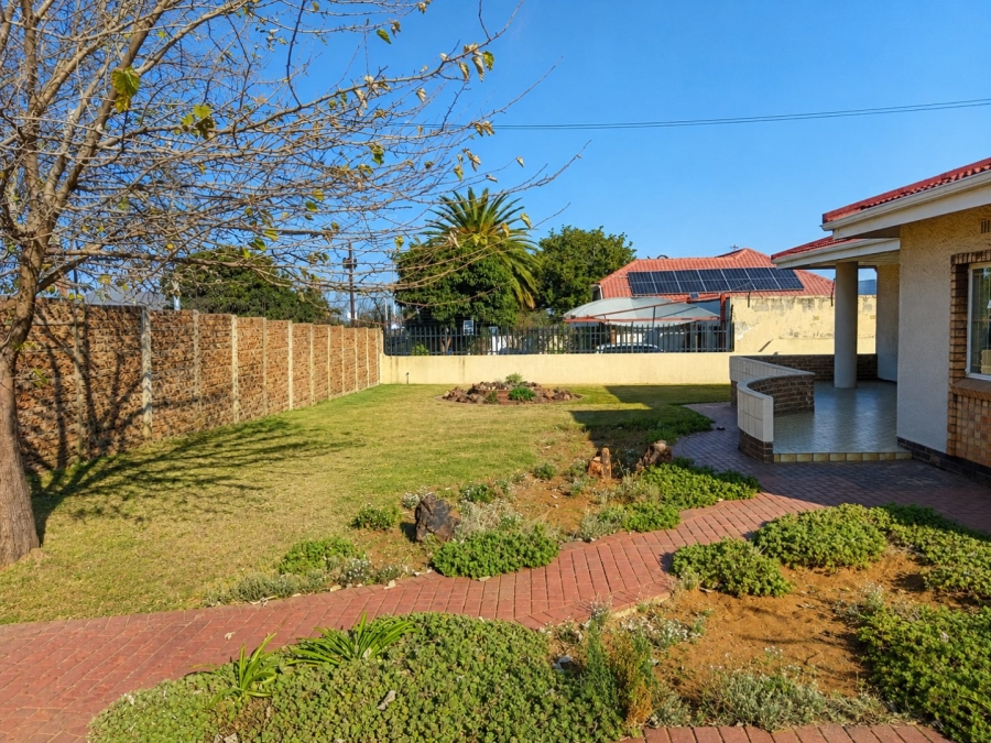 3 Bedroom Property for Sale in Primrose East Gauteng