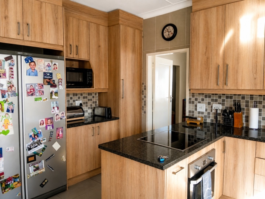 3 Bedroom Property for Sale in Primrose East Gauteng