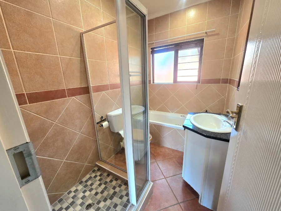 2 Bedroom Property for Sale in Equestria Gauteng