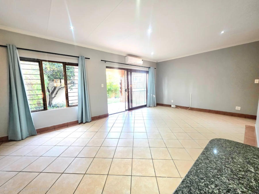 2 Bedroom Property for Sale in Equestria Gauteng