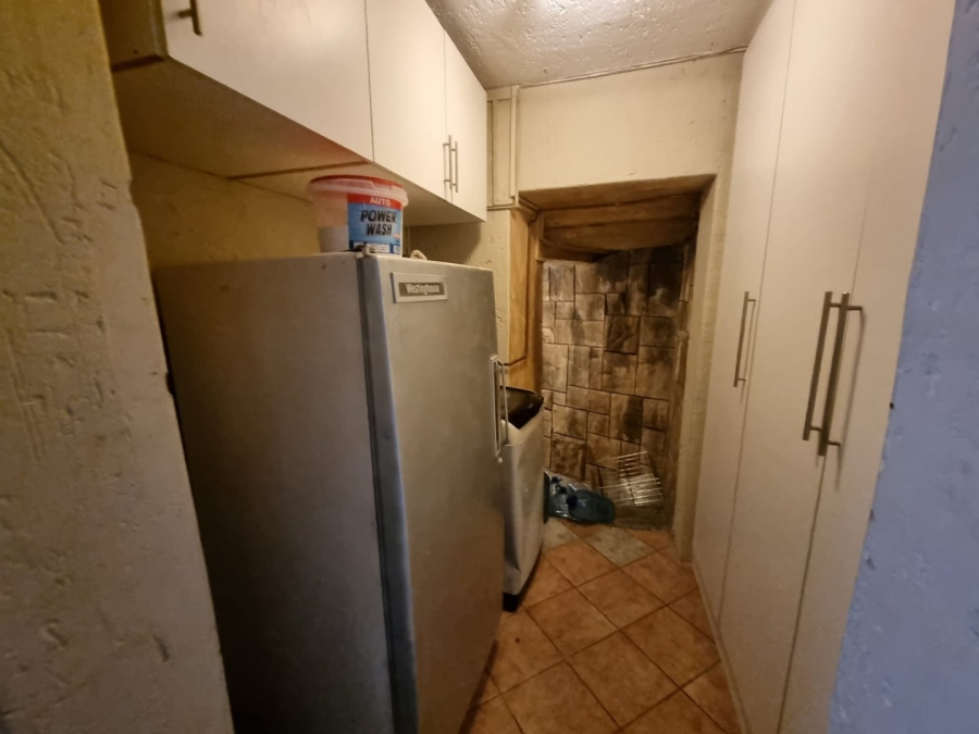 3 Bedroom Property for Sale in Vaaloewer Gauteng