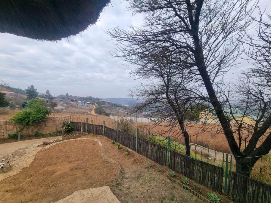3 Bedroom Property for Sale in Vaaloewer Gauteng