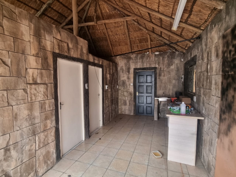 3 Bedroom Property for Sale in Vaaloewer Gauteng