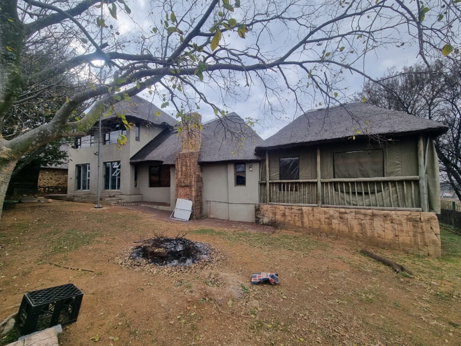 3 Bedroom Property for Sale in Vaaloewer Gauteng