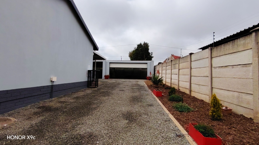 1 Bedroom Property for Sale in Riversdale Gauteng