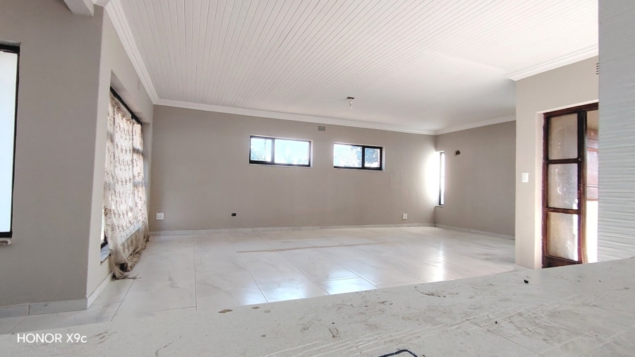3 Bedroom Property for Sale in Risiville Gauteng