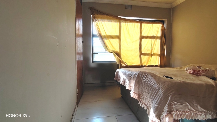 3 Bedroom Property for Sale in Risiville Gauteng