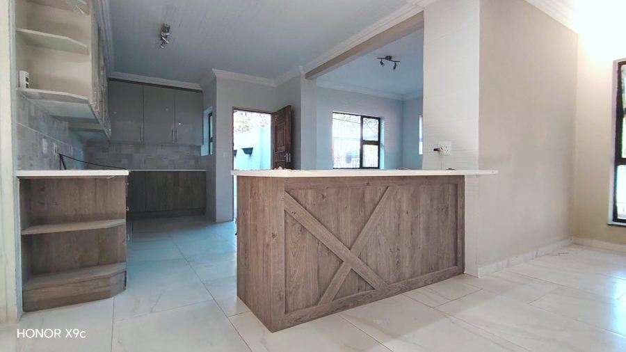 3 Bedroom Property for Sale in Risiville Gauteng