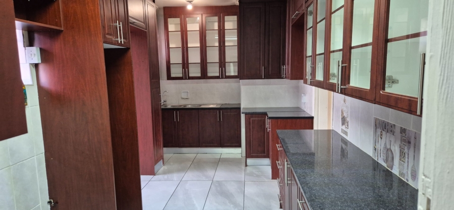 4 Bedroom Property for Sale in Selection Park Gauteng