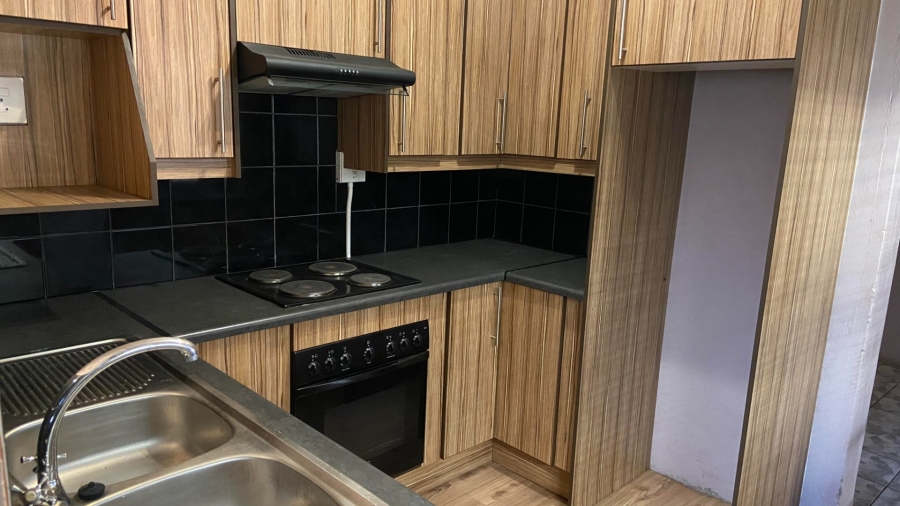 4 Bedroom Property for Sale in Selection Park Gauteng