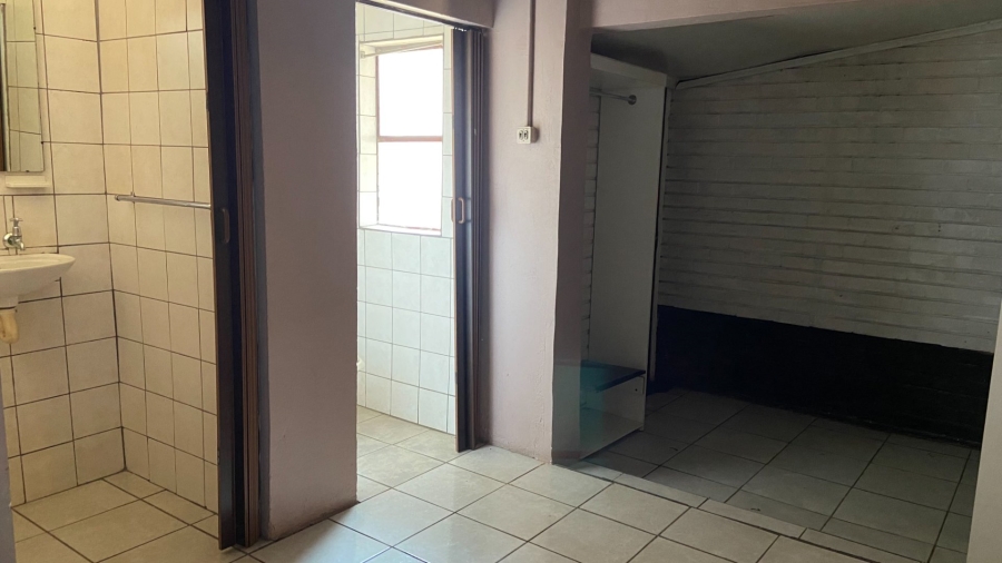 4 Bedroom Property for Sale in Selection Park Gauteng