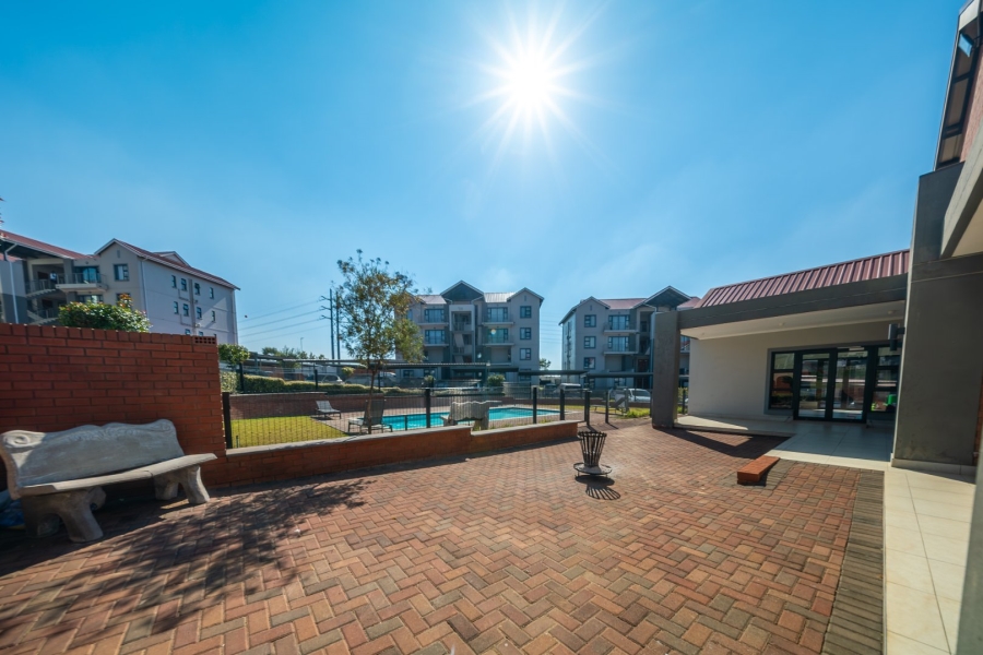 1 Bedroom Property for Sale in Modderfontein Gauteng