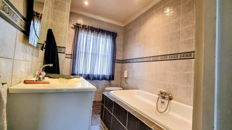 3 Bedroom Property for Sale in Arcon Park Gauteng