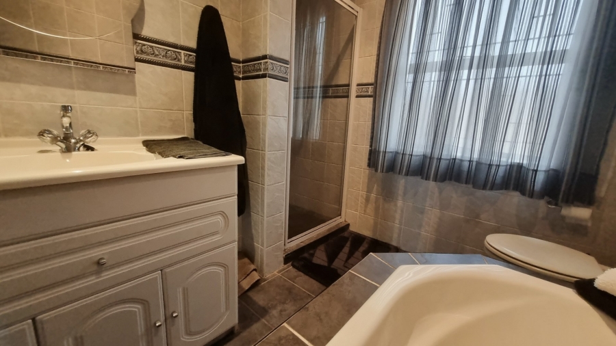 3 Bedroom Property for Sale in Arcon Park Gauteng
