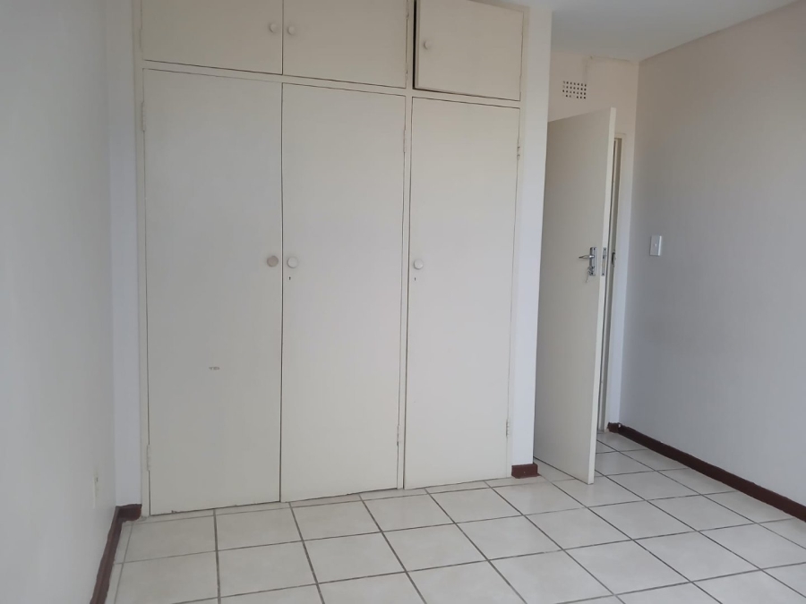2 Bedroom Property for Sale in Kensington B Gauteng