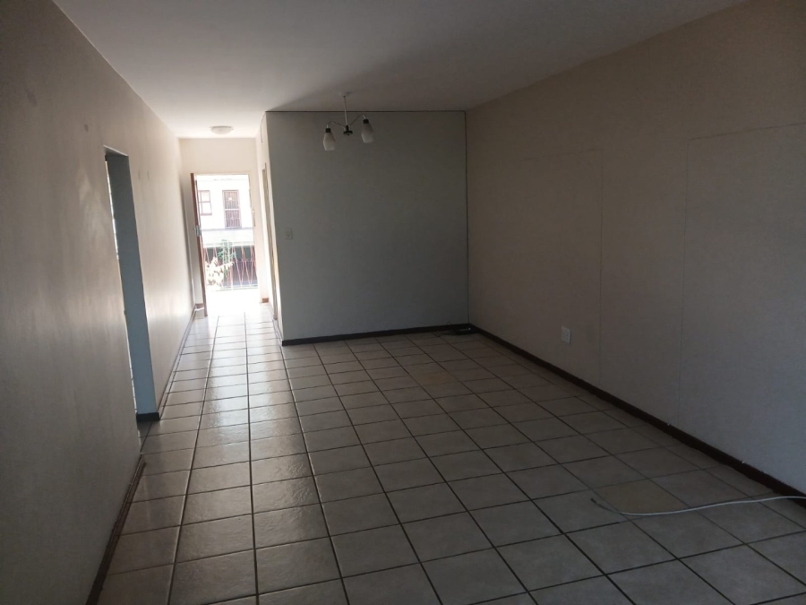 2 Bedroom Property for Sale in Kensington B Gauteng