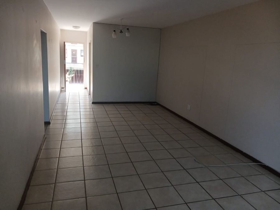 2 Bedroom Property for Sale in Kensington B Gauteng
