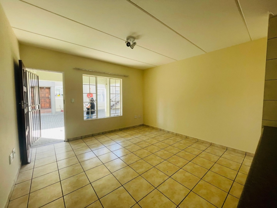 2 Bedroom Property for Sale in Comet Gauteng