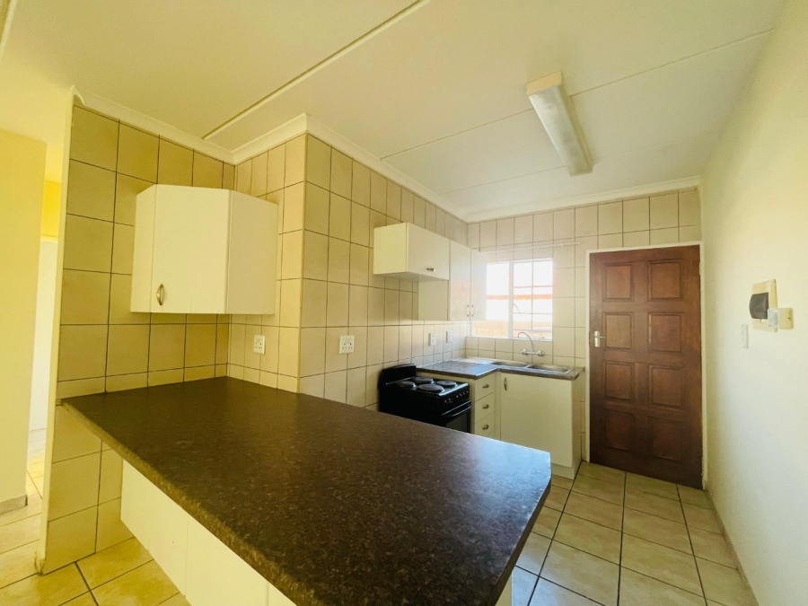 2 Bedroom Property for Sale in Comet Gauteng