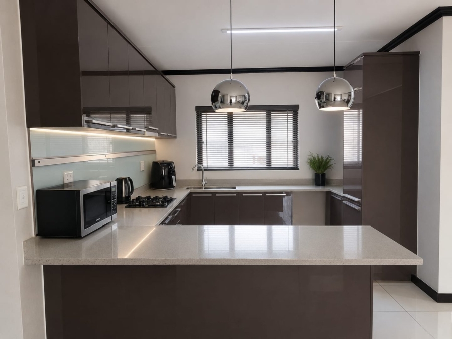 3 Bedroom Property for Sale in Carlswald Gauteng