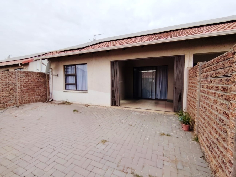 3 Bedroom Property for Sale in Parkrand Gauteng