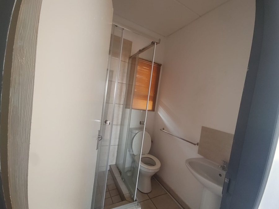 2 Bedroom Property for Sale in Witfield Gauteng