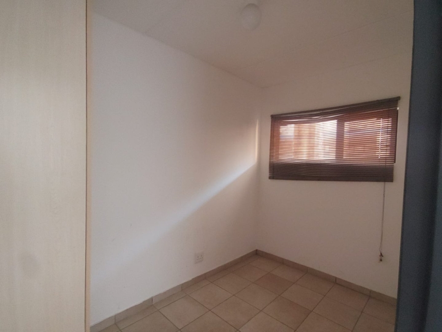 2 Bedroom Property for Sale in Witfield Gauteng