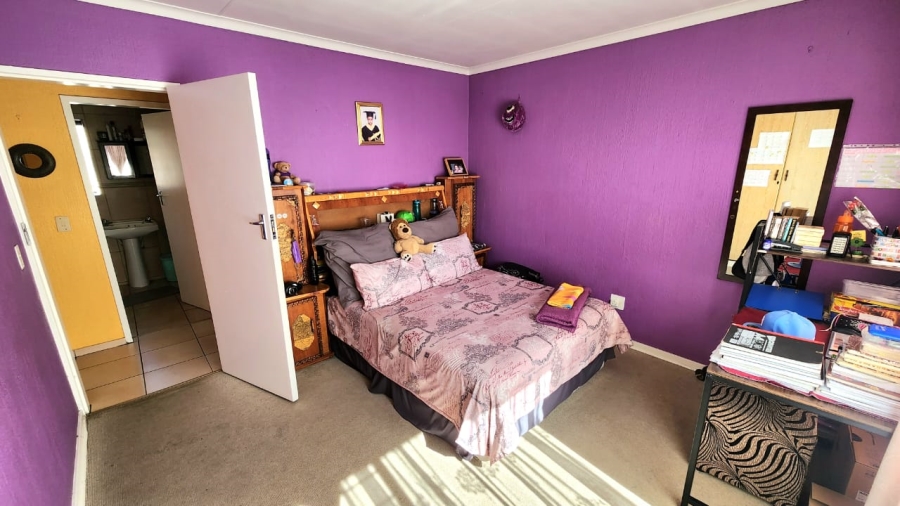 3 Bedroom Property for Sale in Brackenhurst Gauteng
