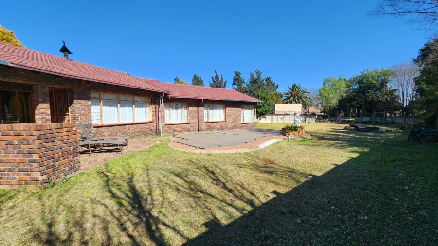 3 Bedroom Property for Sale in Brackenhurst Gauteng