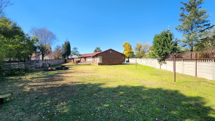 3 Bedroom Property for Sale in Brackenhurst Gauteng