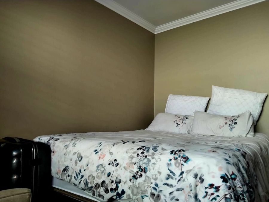 3 Bedroom Property for Sale in Amberfield Gauteng