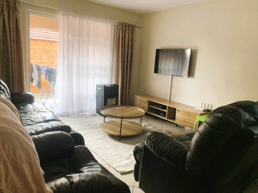 To Let 2 Bedroom Property for Rent in Sagewood Gauteng