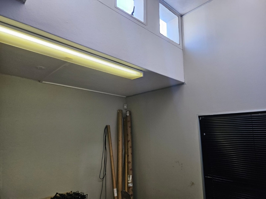  Bedroom Property for Sale in Glenanda Gauteng