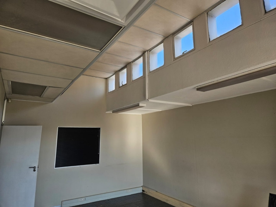  Bedroom Property for Sale in Glenanda Gauteng