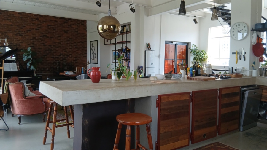 To Let 2 Bedroom Property for Rent in Milpark Gauteng