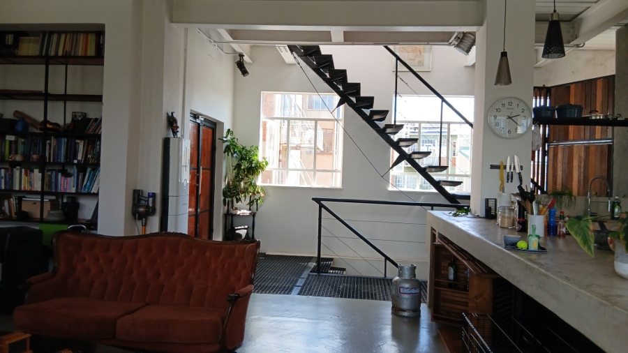 To Let 2 Bedroom Property for Rent in Milpark Gauteng