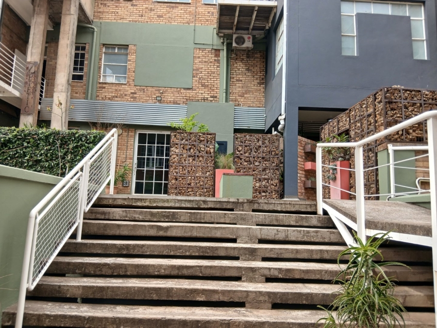 To Let 2 Bedroom Property for Rent in Milpark Gauteng