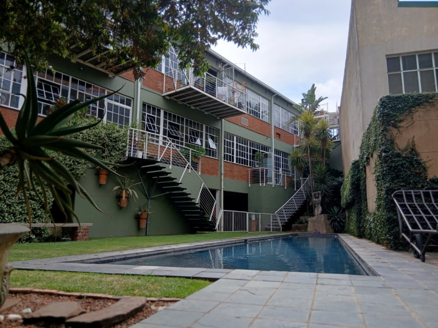 To Let 2 Bedroom Property for Rent in Milpark Gauteng