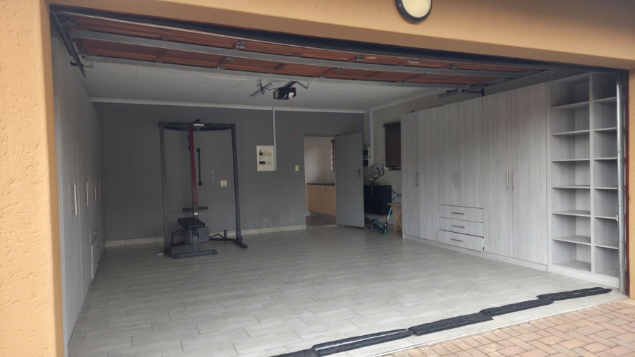 To Let 3 Bedroom Property for Rent in Carlswald Gauteng